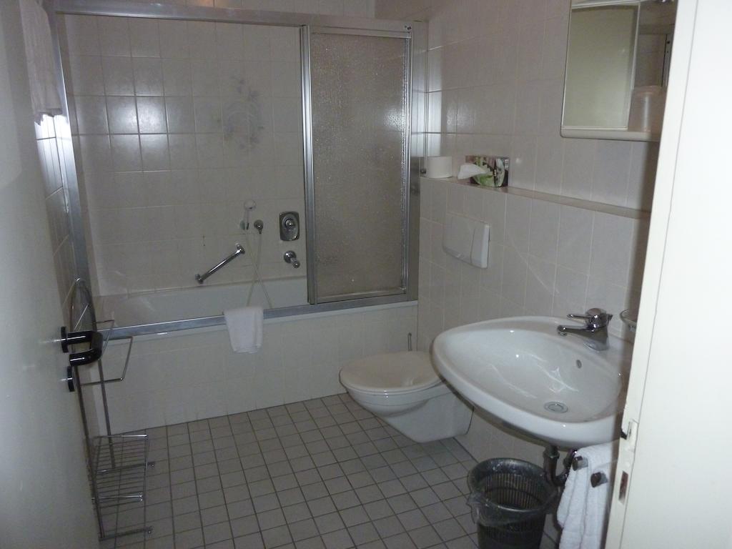Achathotel Zum Schwan Idar-Oberstein Kamer foto